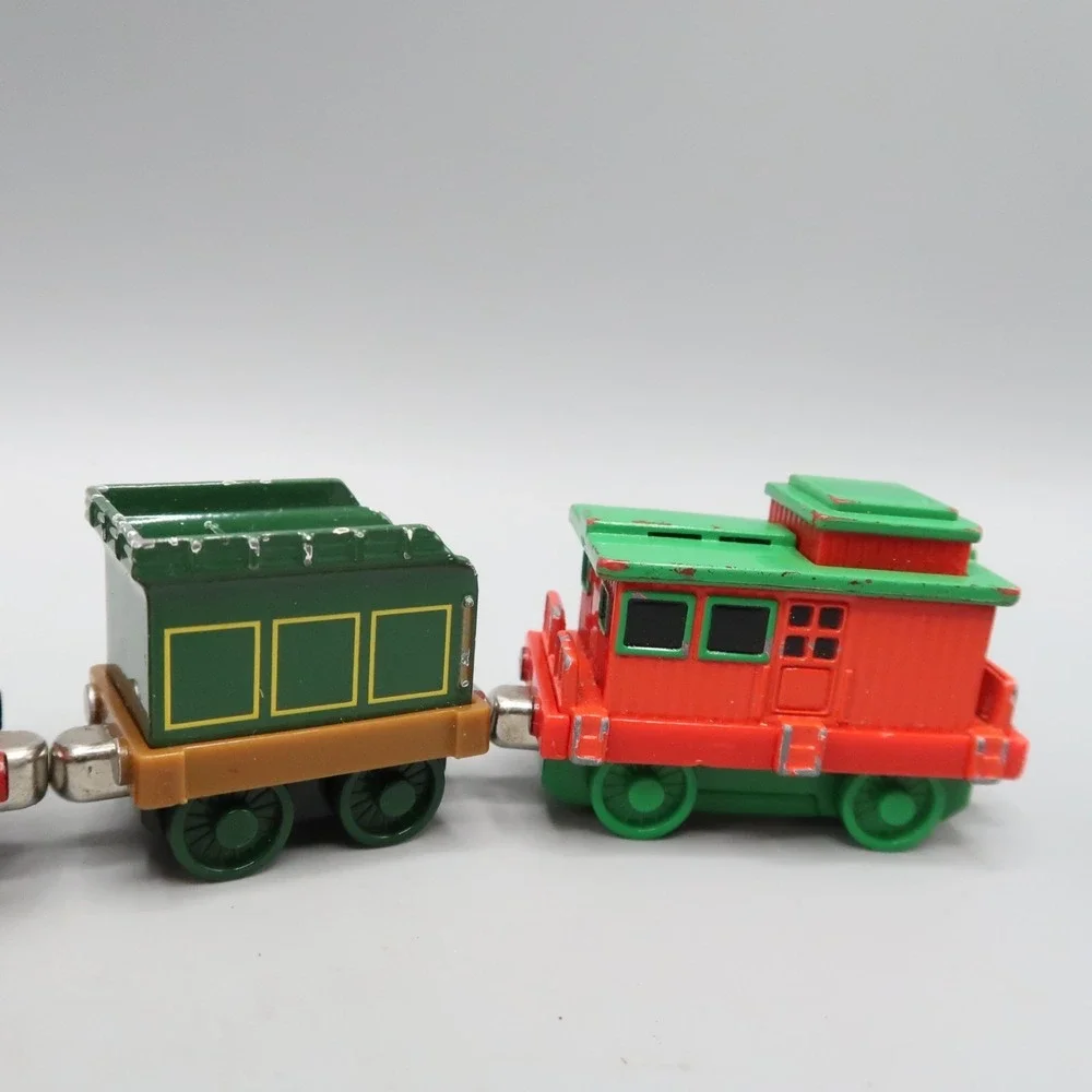 Thomas & Friends Round Magnet Trains lot Troublesome Truck  Emily Tender Jet Car